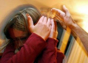 Muchas personas utilizan erróneamente la violencia como herramienta para imponer disciplina a los niños ©