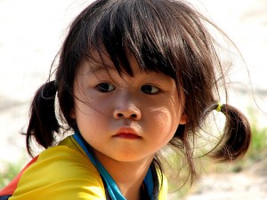 Niños de Singapur - Humanium • Concretamos los derechos 