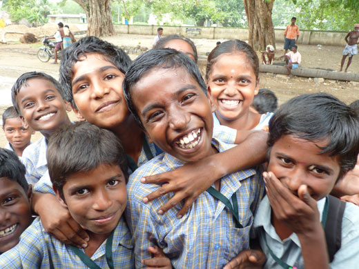 Enfants du village d'Eappakkam en Inde