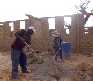 Construction école mars-juin 2015 (36)